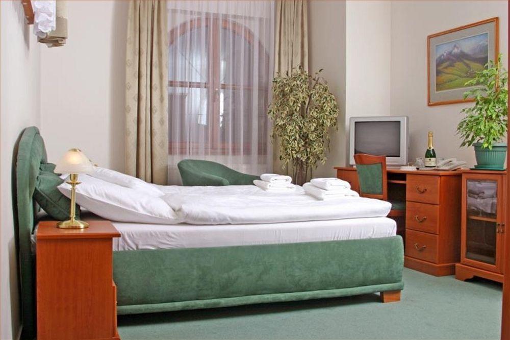 Hotel Grand زيلينا المظهر الخارجي الصورة
