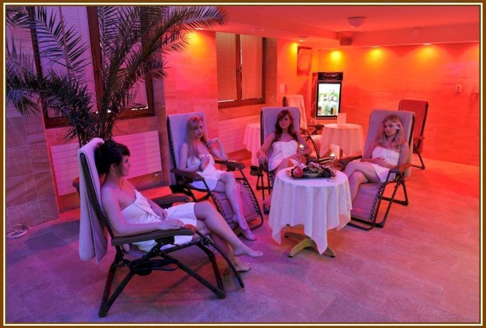 Hotel Grand زيلينا المظهر الخارجي الصورة