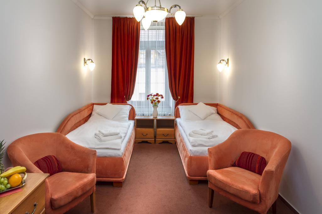 Hotel Grand زيلينا المظهر الخارجي الصورة